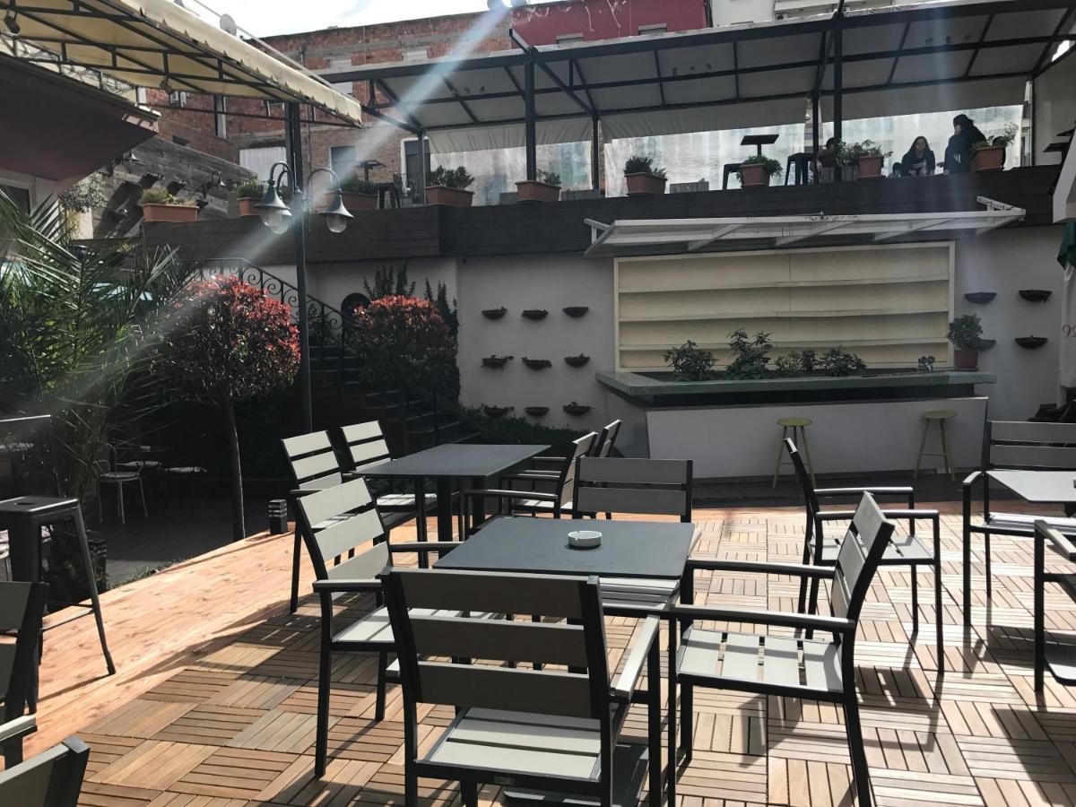 Royal 3* Tirana
