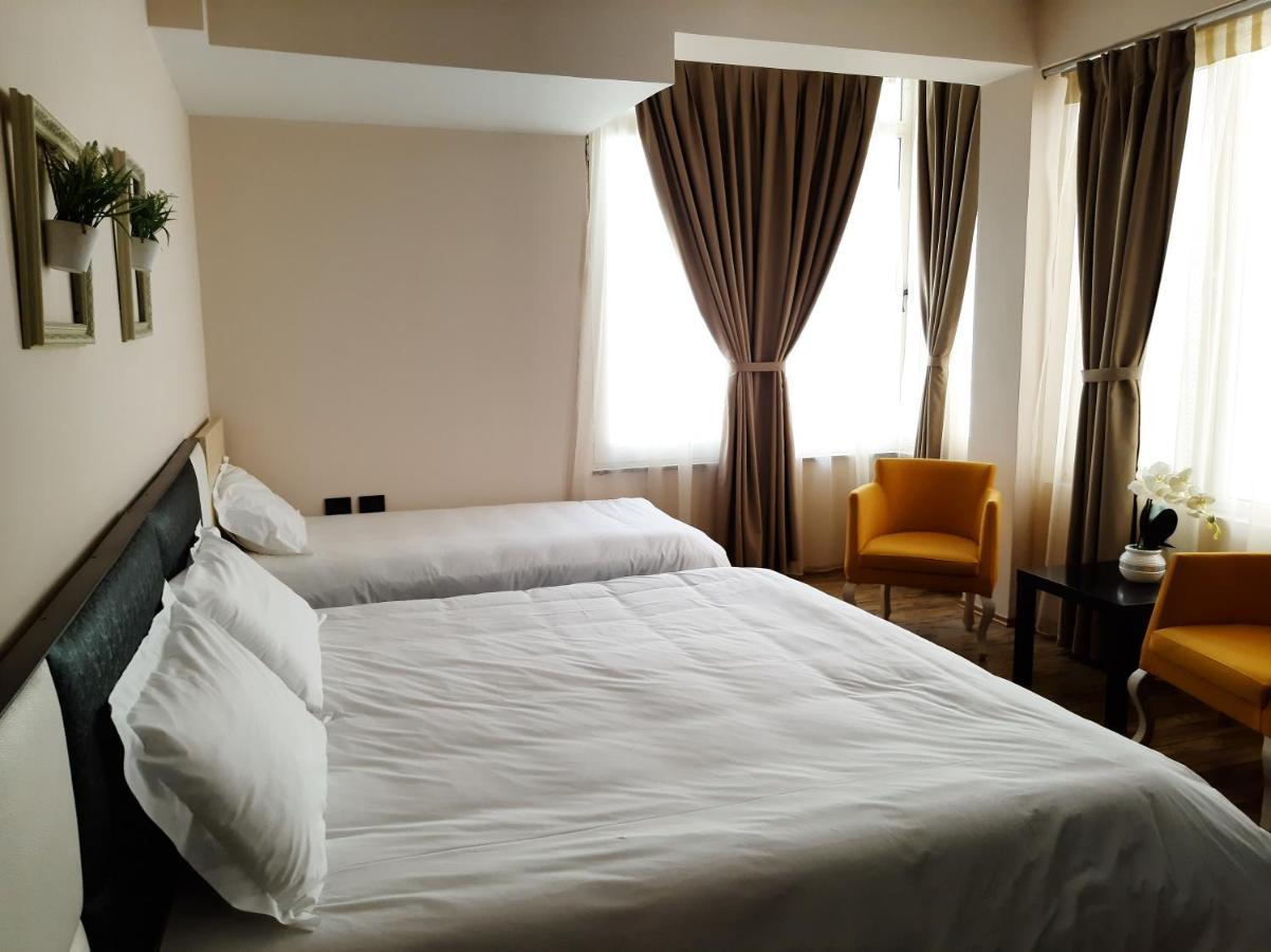 Royal Hotel 3*
